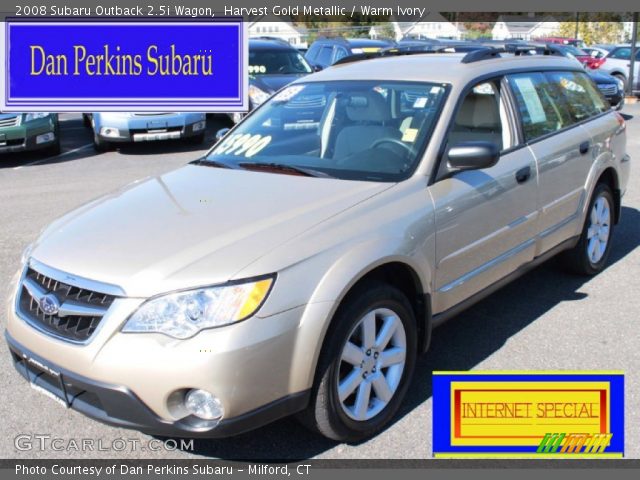 2008 Subaru Outback 2.5i Wagon in Harvest Gold Metallic