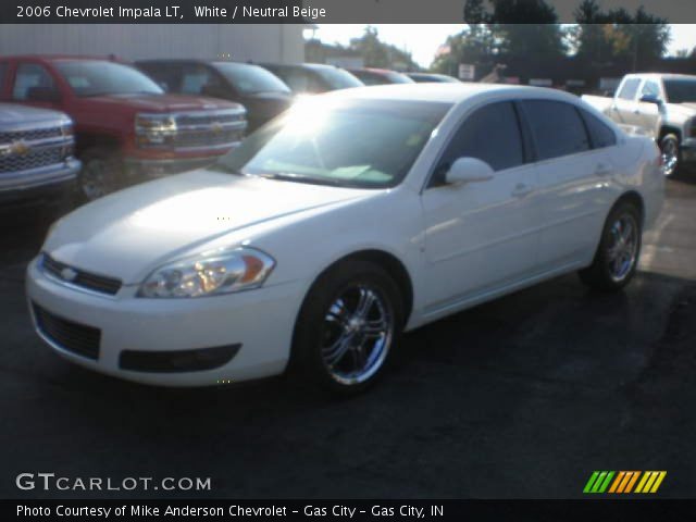 2006 Chevrolet Impala LT in White
