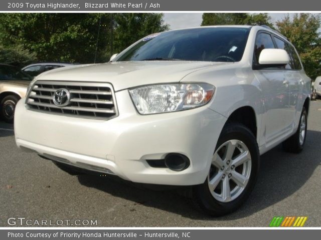 2009 Toyota Highlander  in Blizzard White Pearl