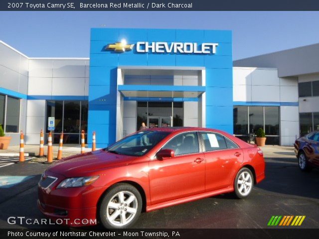 2007 Toyota Camry SE in Barcelona Red Metallic