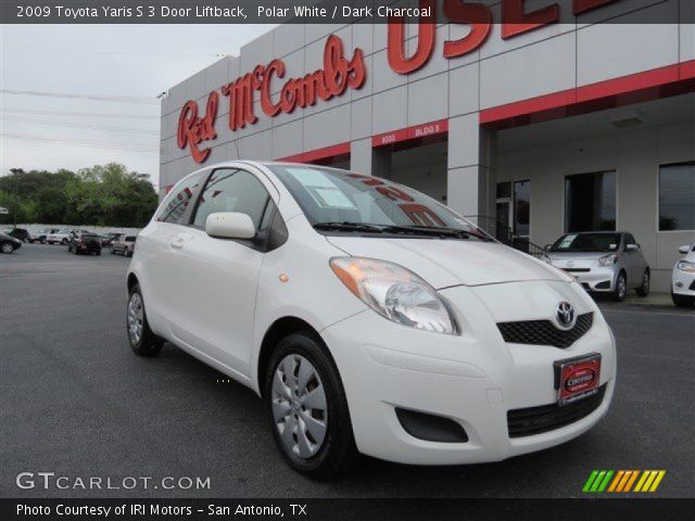 2009 Toyota Yaris S 3 Door Liftback in Polar White