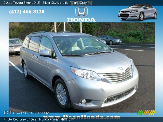 2011 Toyota Sienna XLE in Silver Sky Metallic