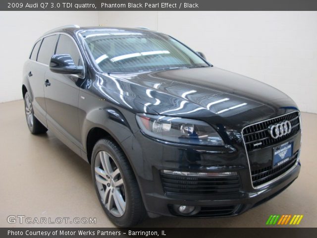 2009 Audi Q7 3.0 TDI quattro in Phantom Black Pearl Effect