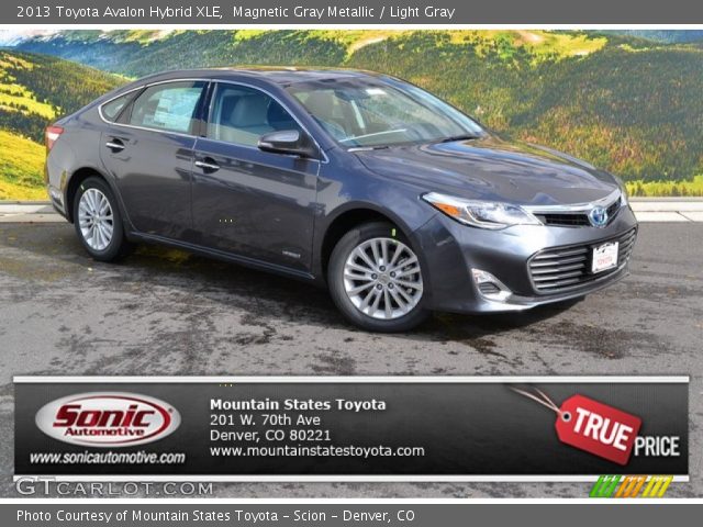 2013 Toyota Avalon Hybrid XLE in Magnetic Gray Metallic