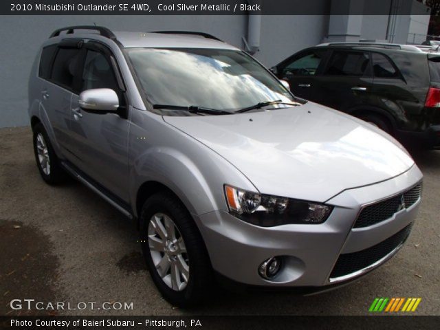 2010 Mitsubishi Outlander SE 4WD in Cool Silver Metallic