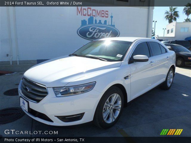 2014 Ford Taurus SEL in Oxford White