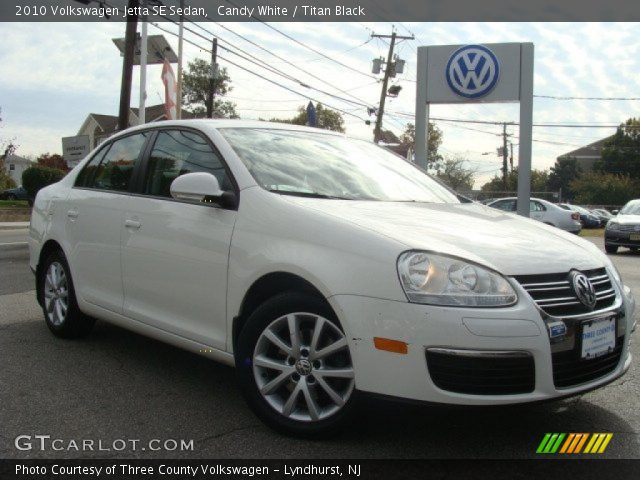 2010 Volkswagen Jetta SE Sedan in Candy White