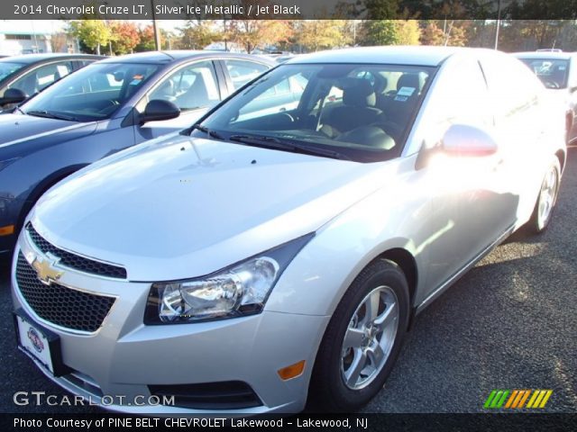 2014 Chevrolet Cruze LT in Silver Ice Metallic