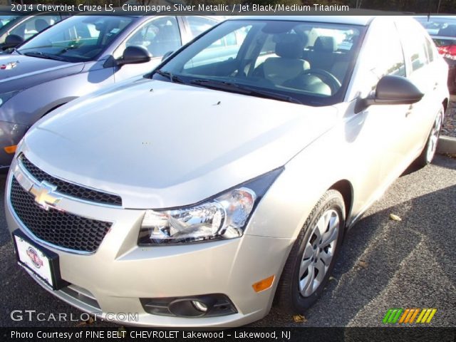 2014 Chevrolet Cruze LS in Champagne Silver Metallic