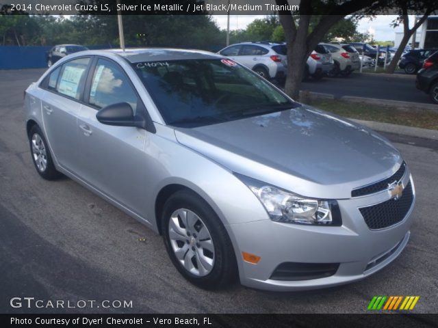 2014 Chevrolet Cruze LS in Silver Ice Metallic