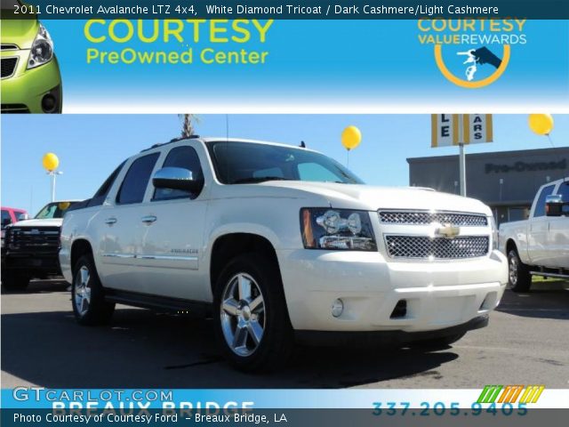 2011 Chevrolet Avalanche LTZ 4x4 in White Diamond Tricoat