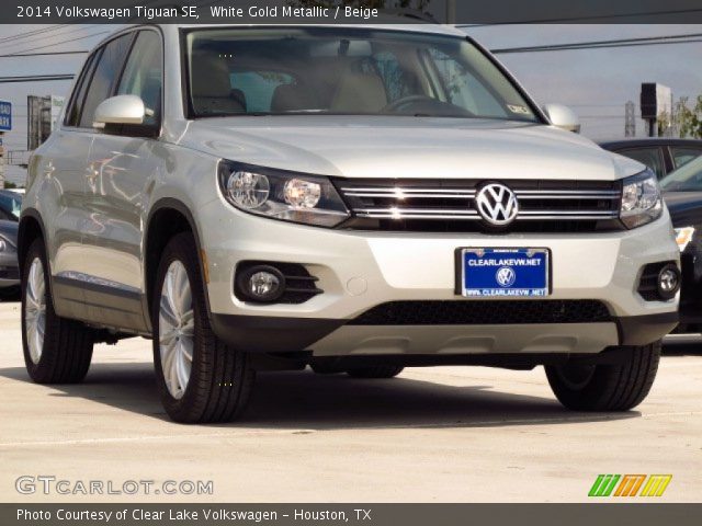 2014 Volkswagen Tiguan SE in White Gold Metallic