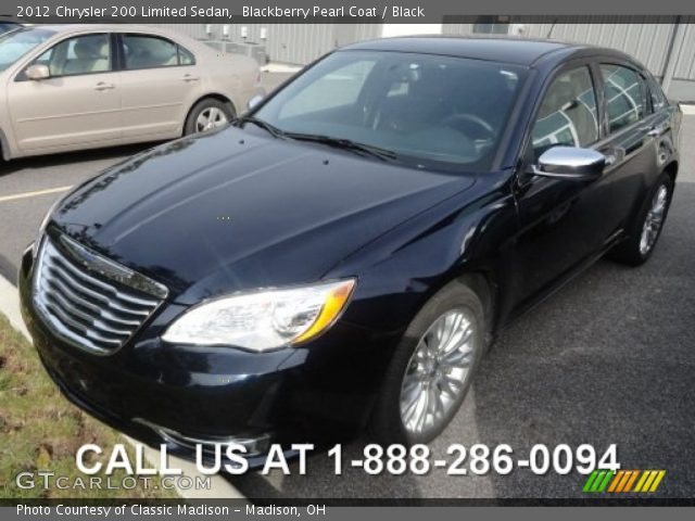 2012 Chrysler 200 Limited Sedan in Blackberry Pearl Coat