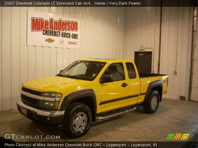 2007 Chevrolet Colorado LT Extended Cab 4x4 in Yellow