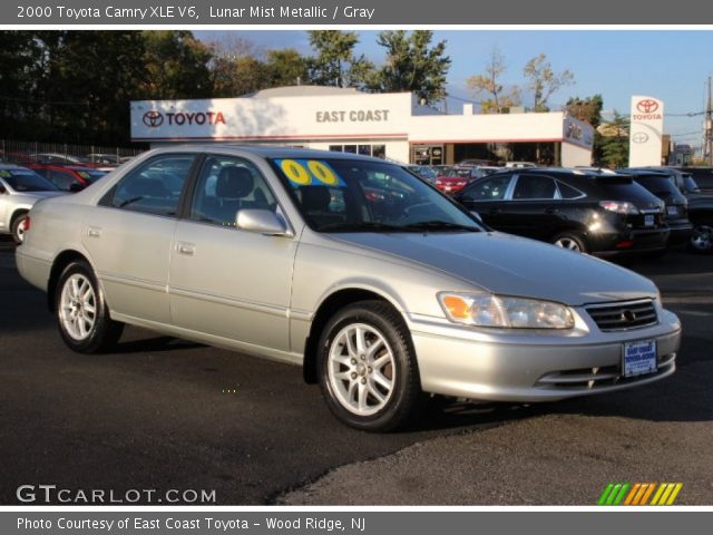 2000 Toyota Camry XLE V6 in Lunar Mist Metallic