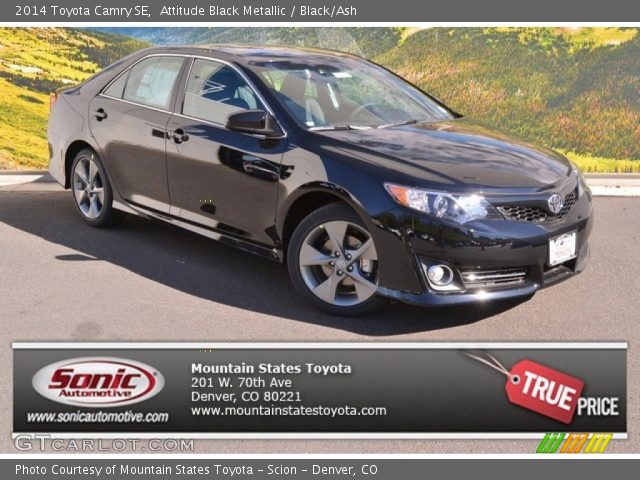 2014 Toyota Camry SE in Attitude Black Metallic