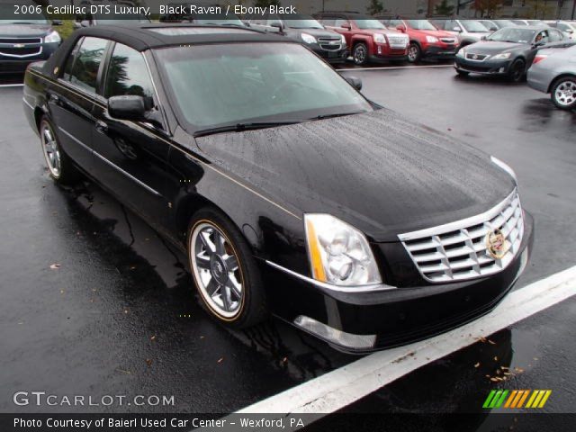 2006 Cadillac DTS Luxury in Black Raven