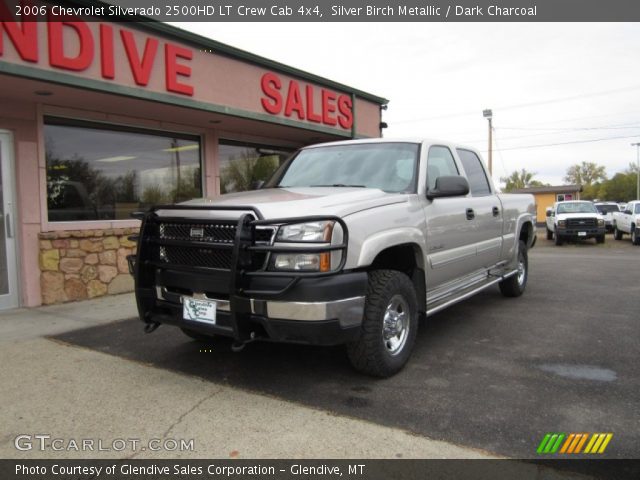 2006 Chevrolet Silverado 2500HD LT Crew Cab 4x4 in Silver Birch Metallic