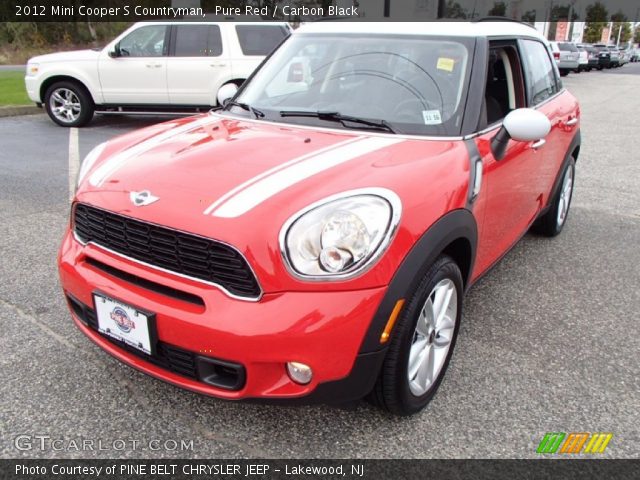 2012 Mini Cooper S Countryman in Pure Red