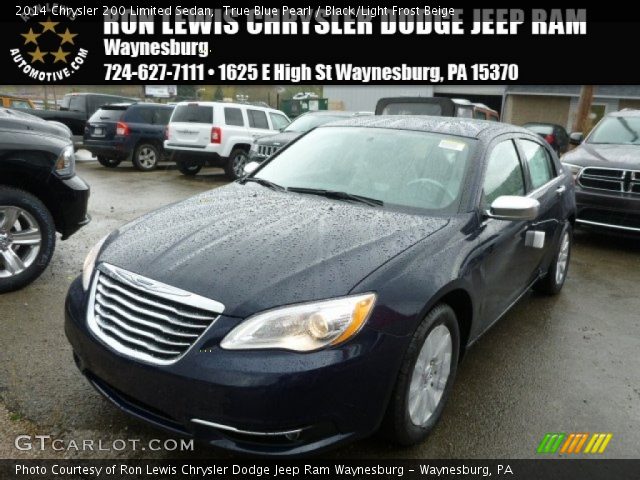 2014 Chrysler 200 Limited Sedan in True Blue Pearl