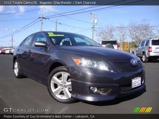 2011 Toyota Camry SE in Magnetic Gray Metallic