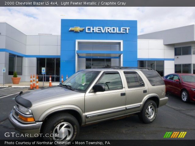 2000 Chevrolet Blazer LS 4x4 in Light Pewter Metallic