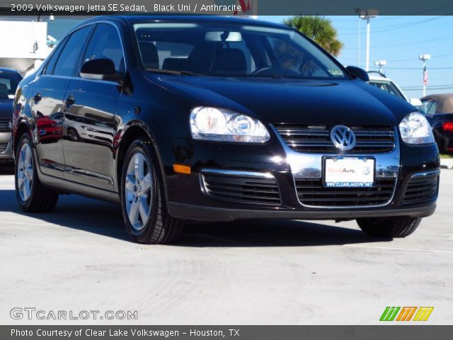 2009 Volkswagen Jetta SE Sedan in Black Uni