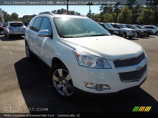 2011 Chevrolet Traverse LTZ AWD in White Diamond Tricoat