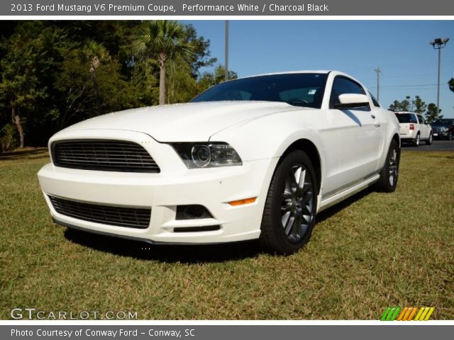 2013 Ford Mustang V6 Premium Coupe in Performance White