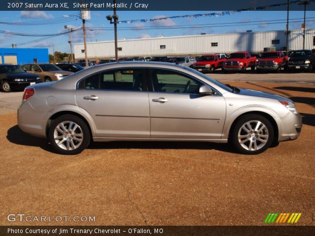 2007 Saturn Aura XE in Silver Pearl Metallic