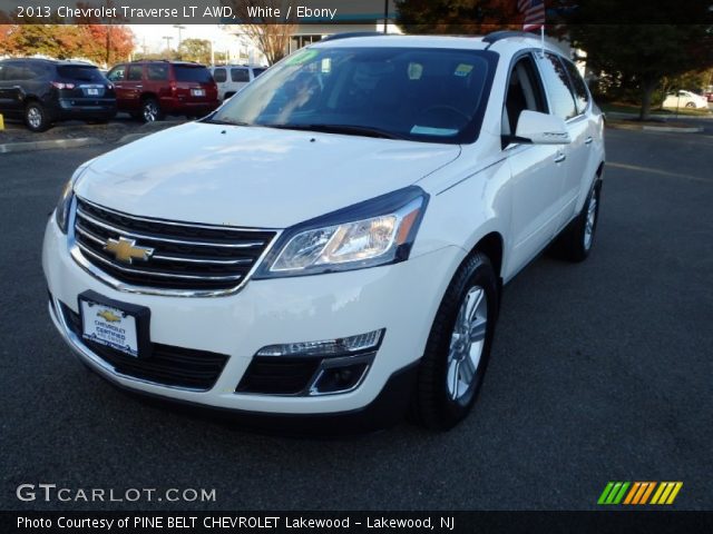 2013 Chevrolet Traverse LT AWD in White