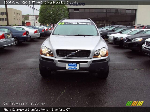 2006 Volvo XC90 2.5T AWD in Silver Metallic