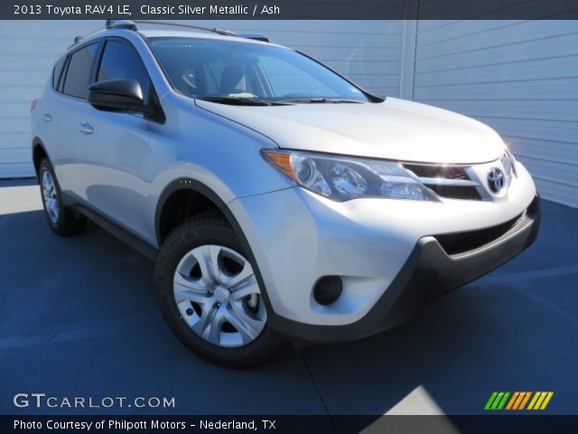2013 Toyota RAV4 LE in Classic Silver Metallic