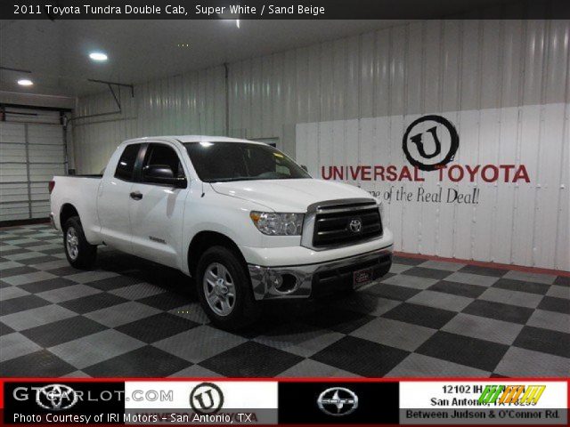 2011 Toyota Tundra Double Cab in Super White