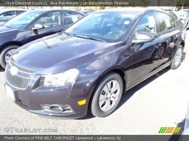 2014 Chevrolet Cruze LS in Blue Ray Metallic