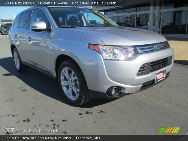 2014 Mitsubishi Outlander GT S-AWC in Cool Silver Metallic