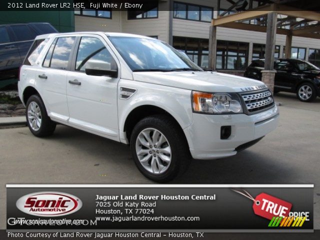 2012 Land Rover LR2 HSE in Fuji White