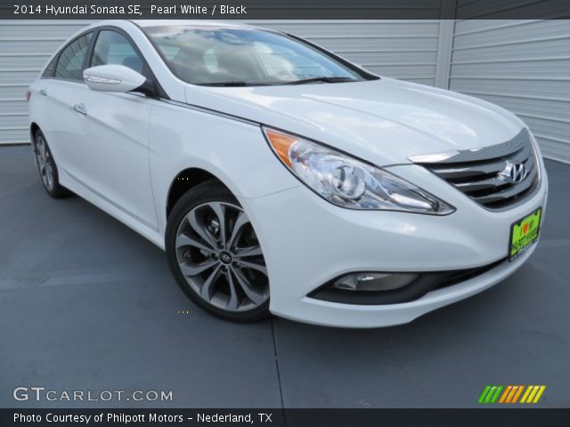 2014 Hyundai Sonata SE in Pearl White