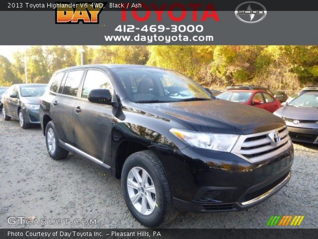 2013 Toyota Highlander V6 4WD in Black