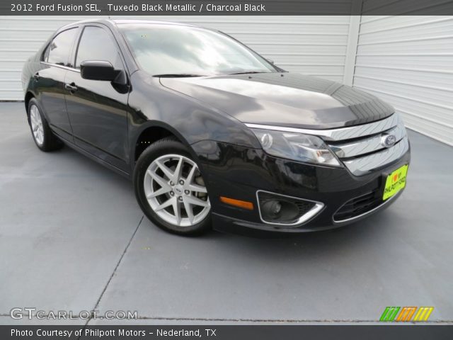 2012 Ford Fusion SEL in Tuxedo Black Metallic