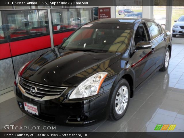 2011 Nissan Altima 2.5 S in Super Black