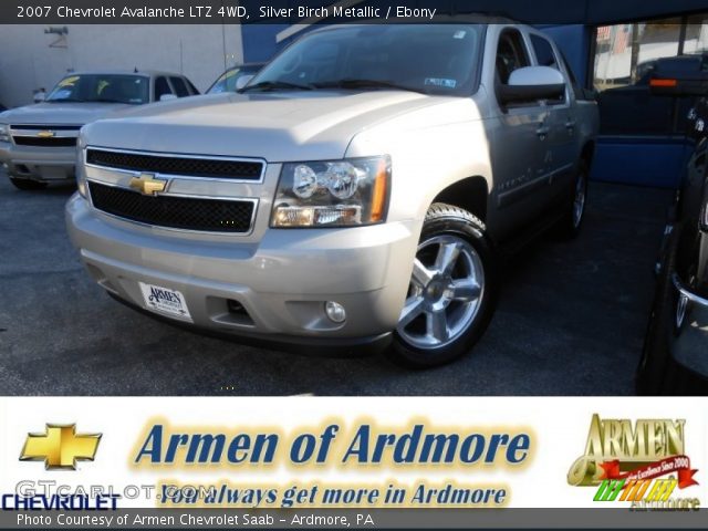 2007 Chevrolet Avalanche LTZ 4WD in Silver Birch Metallic
