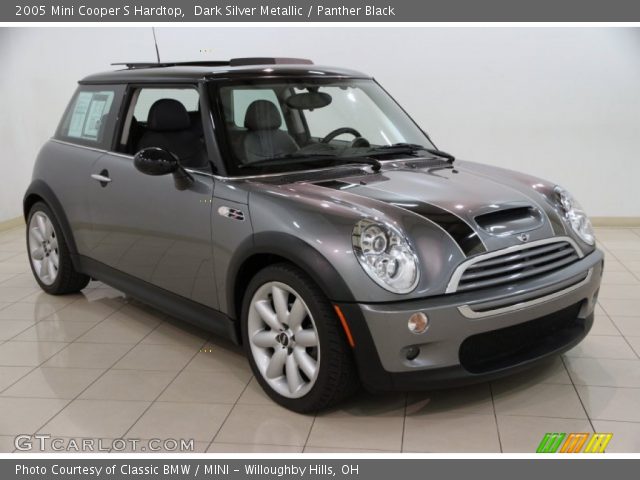 2005 Mini Cooper S Hardtop in Dark Silver Metallic