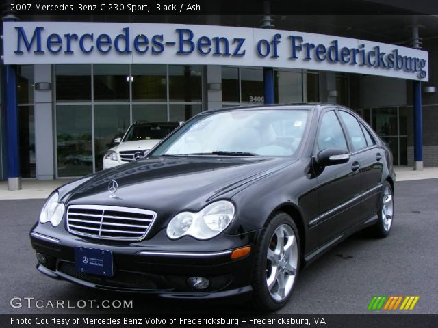 2007 Mercedes-Benz C 230 Sport in Black