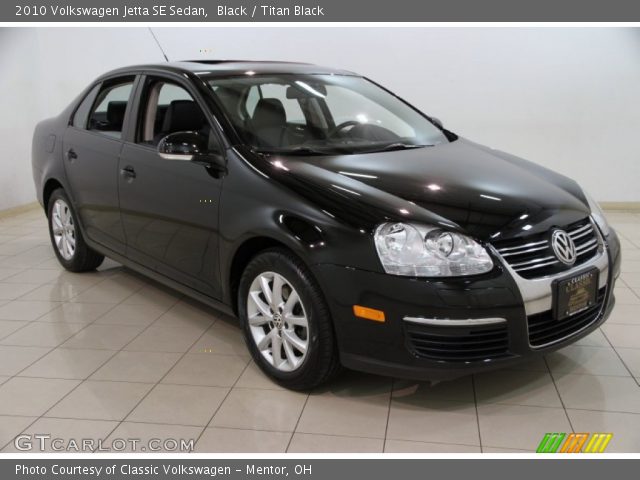 2010 Volkswagen Jetta SE Sedan in Black