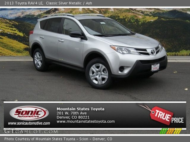 2013 Toyota RAV4 LE in Classic Silver Metallic