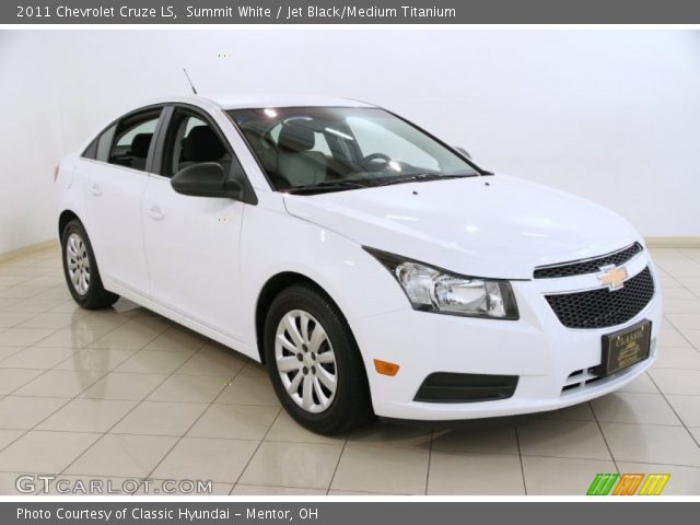 2011 Chevrolet Cruze LS in Summit White
