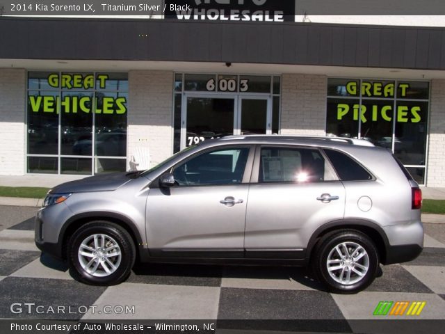 2014 Kia Sorento LX in Titanium Silver