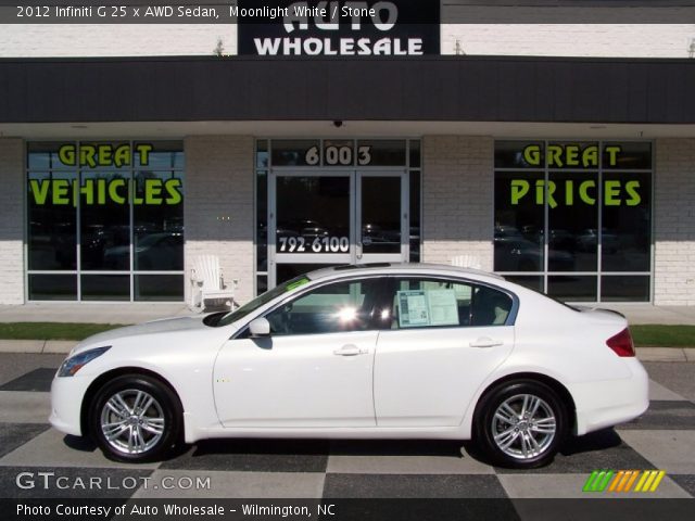 2012 Infiniti G 25 x AWD Sedan in Moonlight White