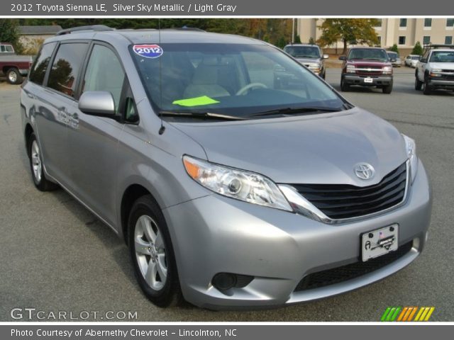 2012 Toyota Sienna LE in Silver Sky Metallic
